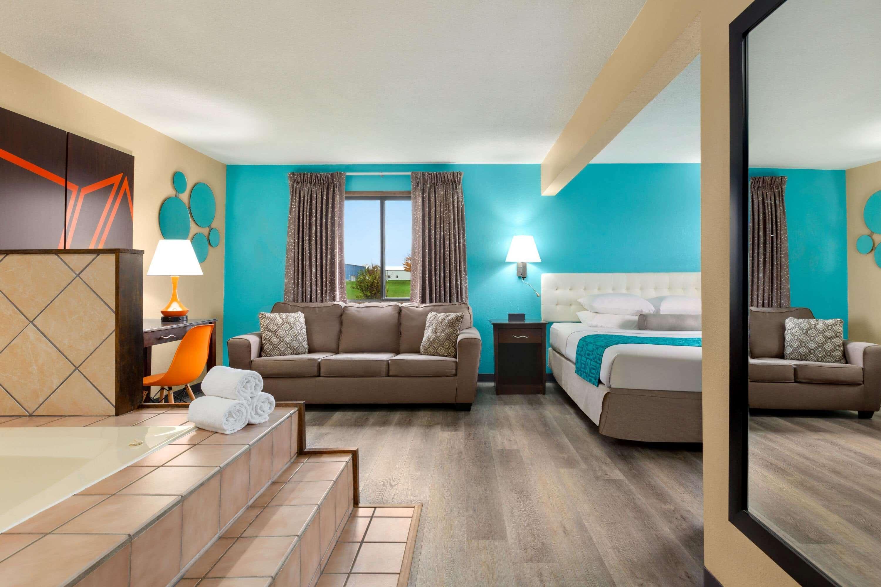 Howard Johnson By Wyndham Waterloo/Cedar Falls Ngoại thất bức ảnh