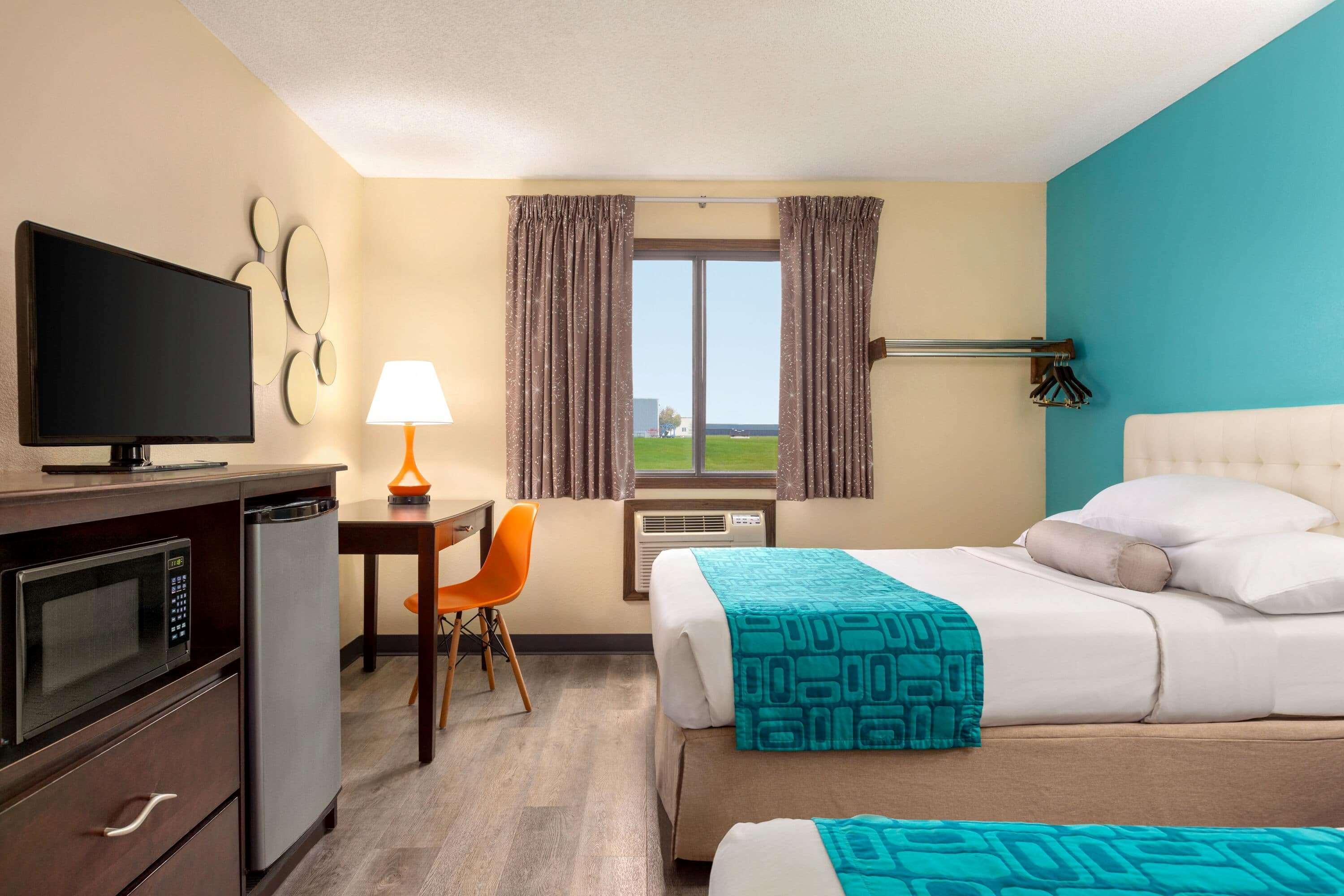 Howard Johnson By Wyndham Waterloo/Cedar Falls Ngoại thất bức ảnh